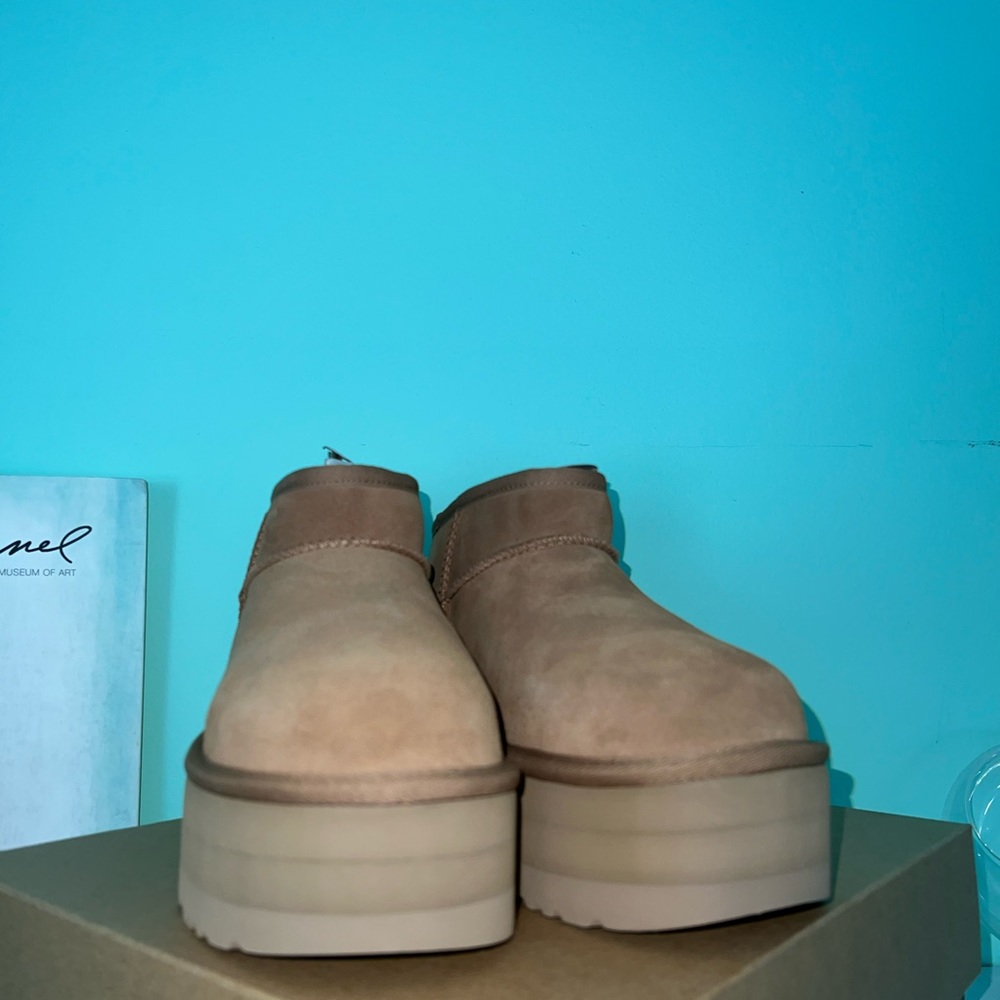 Ultra mini platform Uggs - Picture 7 of 9